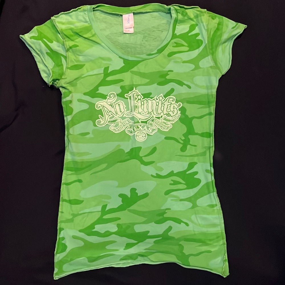 Green camouflage Texas Motor speedway No Limits t shirt.